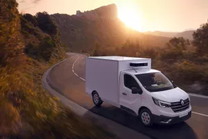 Renault Trucks Trafic Red EDITION