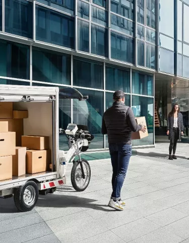 Renault Trucks x Kleuster e-cargo bikes