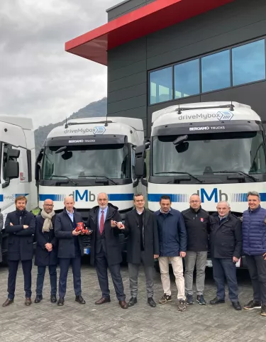 Renault Trucks Italia & driveMybox